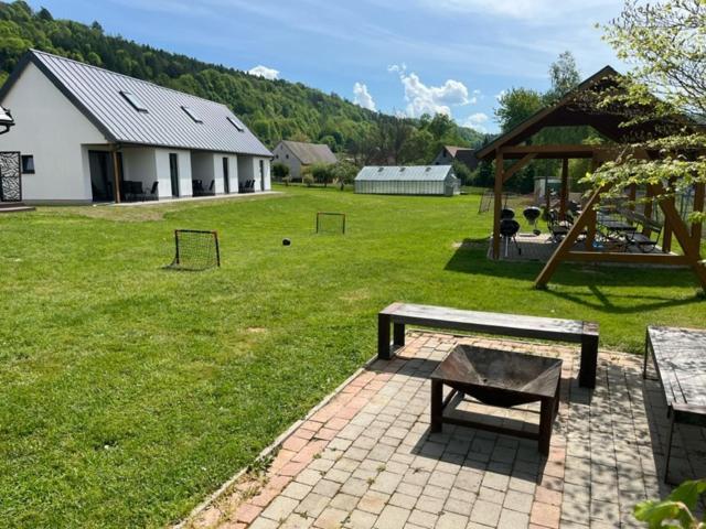Jula - Apartamenty W Kudowie-Zdroj クドヴァ・ズドゥルイ エクステリア 写真