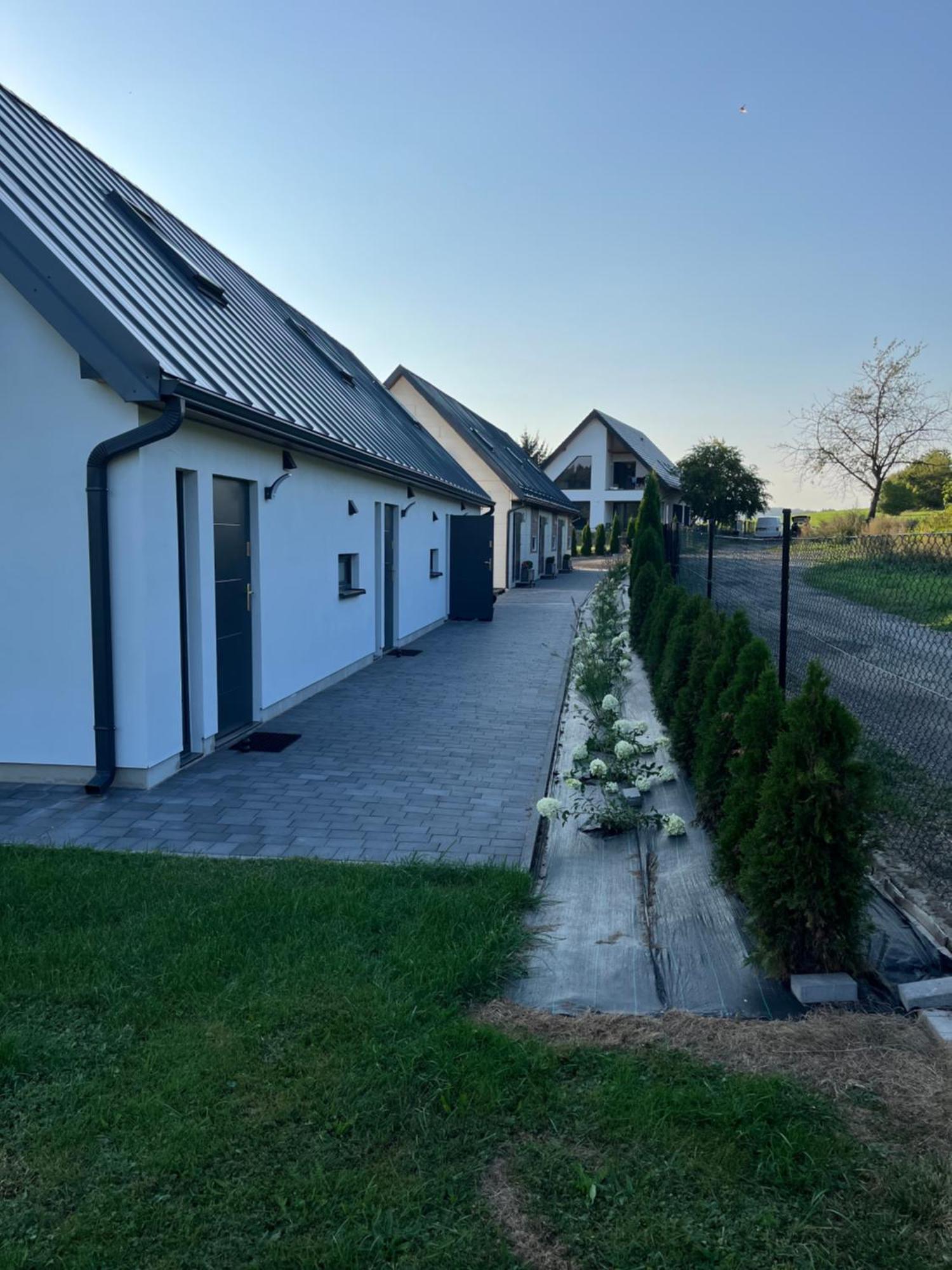 Jula - Apartamenty W Kudowie-Zdroj クドヴァ・ズドゥルイ エクステリア 写真